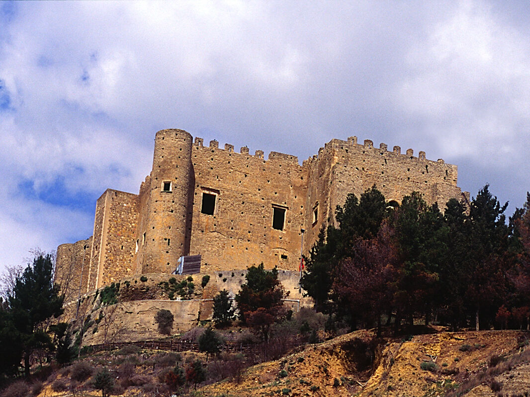 Miglionico Borghi Basilicata Turistica Castello