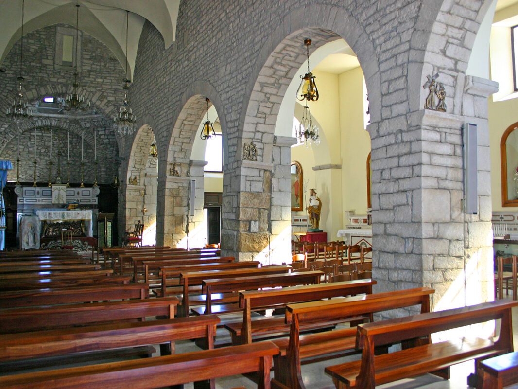 Vaglio di basilicata borghi basilicata turistica chiesa-madre-ss.pietro-e paolo