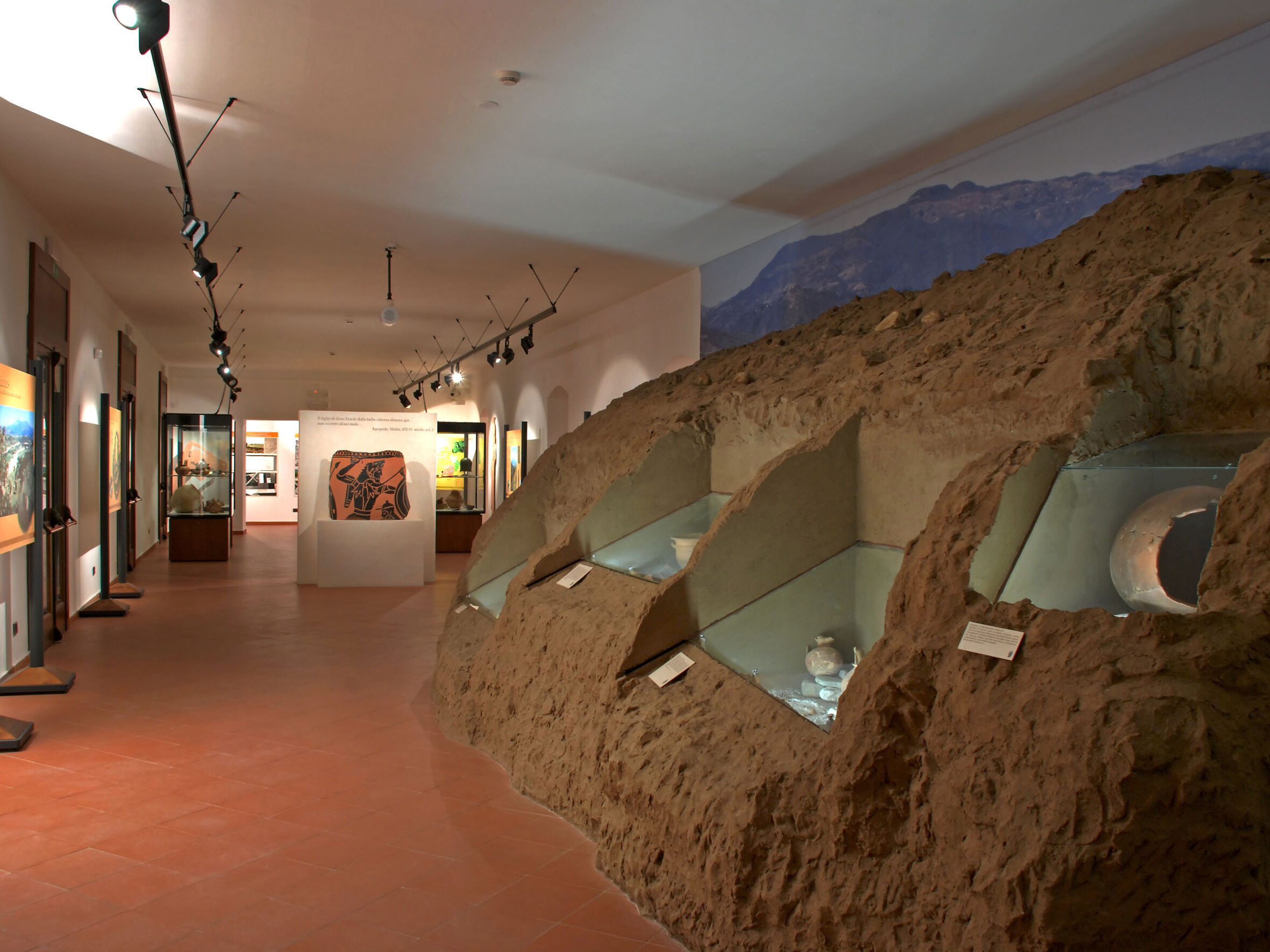 Museo Muro Lucano- Sala età arcaica